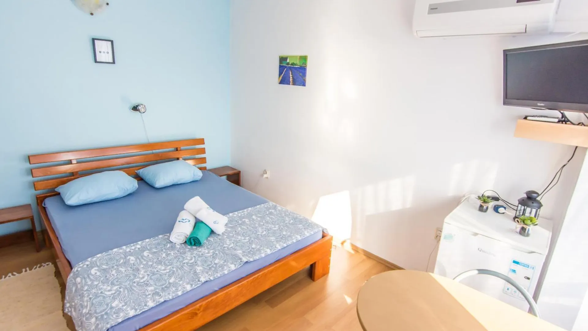 Pensión Hotel Sobe Rolo Uz More Biograd Na Moru